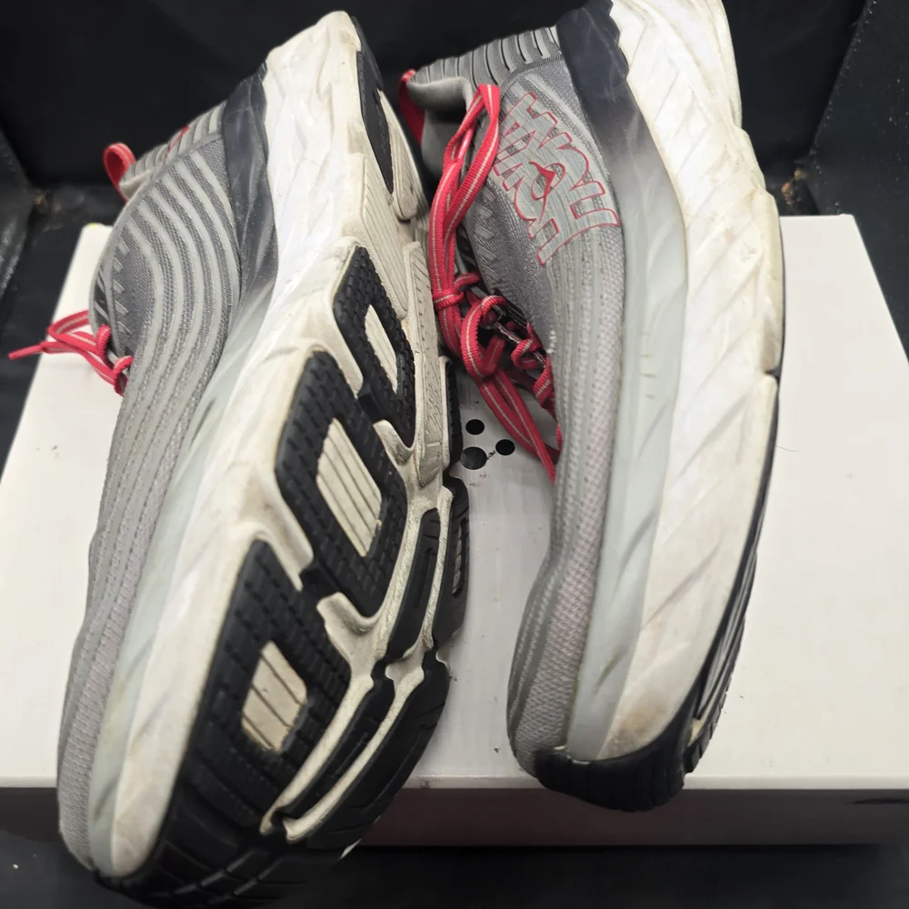 Hoka Gray‎ and Red Bondi 6 Shoes